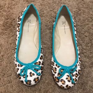 Classic leopard ballerina flats